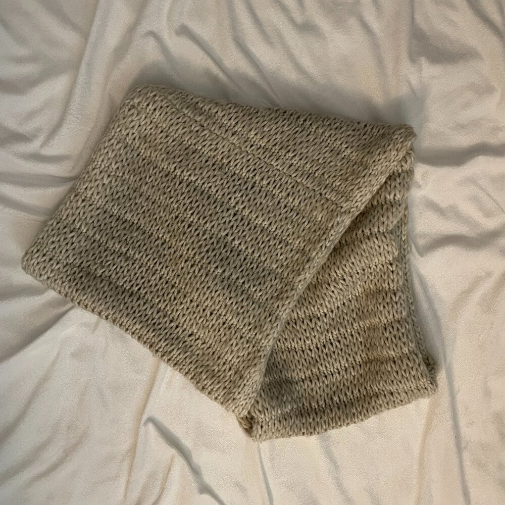 Infiniti Scarf